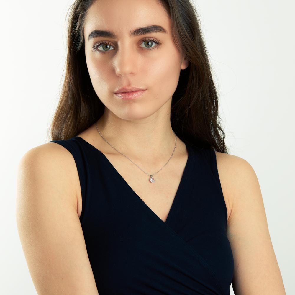 Nyakékek 750/18 K fehér arany Morganit, Gyémánt 0.06 ct, w-si 42-45 cm
