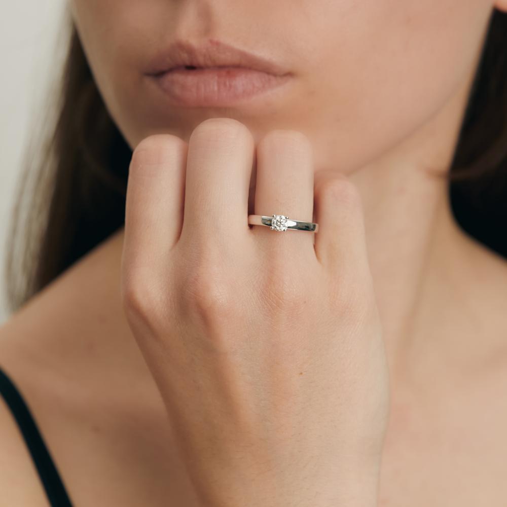 Szoliter gyűrű 750/18 K fehér arany Gyémánt Fehér, 0.33 ct, Briliáns, w-si