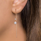 Áthúzós fülbevaló 750/18 K vörös arany Gyémánt 0.06 ct, 3 Kövek, tw-si [Akoya Perlen], 2 Gyöngyök, 4.5 mm