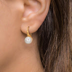 Függő fülbevaló 375/9 K sárga arany édesvízi tenyésztett gyöngy, 2 Gyöngyök, 8 mm